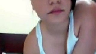 Filipina Webcam Girl Fingering Herself