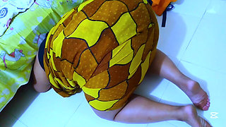 Tamil Big Ass Hot Maid Stuck Under Bed to Gets Anal Fucked by Boss