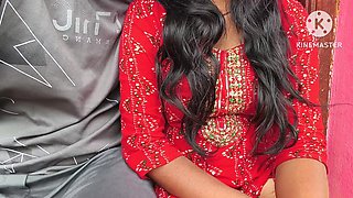 Indian Desi Bhabhi Sex in Forest - Bhabhi Was Sitting at Home in a Mood, Her Boyfriend Went Behind Her House and Fucked Ass.
