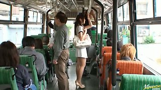 Yuu Asakura's Ass Is Rubbed With A Cock On The Bus