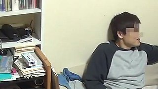 Petite Japanese Babe Gets Fucked in The Pussy and Cum All Over Her Belly