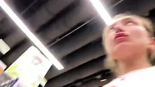 Miss_Elfie cute sexy hot in toilet cabin and in pu