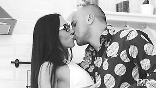 Cherry's Lust for SeXXX