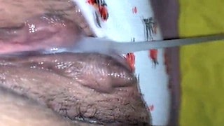 Husband Films Massive Creampie in Wifes Pussy