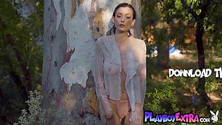 Classy Russian mom poses nude on a boat