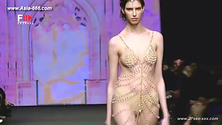 Braless Trends In Women's Fashion Style Compilation Erotic Video