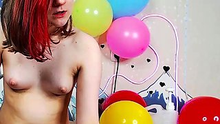 Hot amateur webcam teen masturbates for their fans