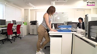 Thirty Hardworking Women Who Turn Their Dedication Into Irresistible, on-the-clock Passion. - 08