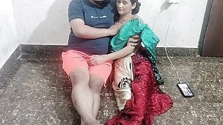 Desi aunty ko chodte chodte mera land khara nhi ho rha hai