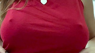 Slutty amateur flashing her big boobs in the backseat