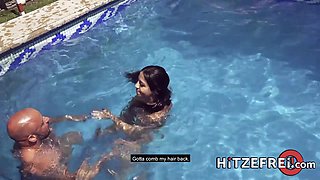 Dripping wet pool session with sun milk from the balls - Hitzefrei