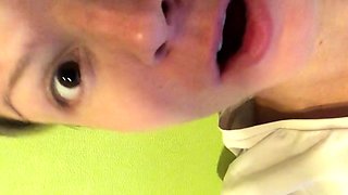 Sexy Ebony Amateur Ass Shaking