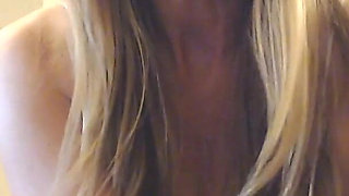 Sweet Milf stepmommy morning cum