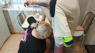 in the afternoon, I fuck my neighbor in the mouth in the kitchen and cum