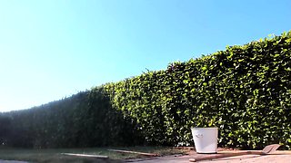 Amateur blonde slut outdoor banging following picnic