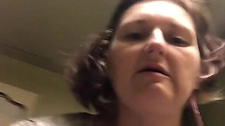 Stinky Piss Surprises Hot Sexy MILF During Her Travels