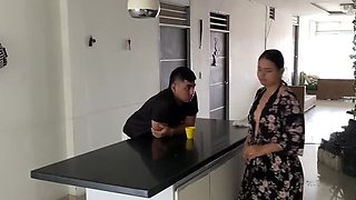 I Seduce My Stepbrother Until He Fucks Me