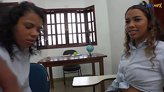 Kiss Class
