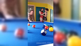 Mya Lorenn, Irogenia, Lyna Jade, Sally Lys Piss On 4 Girls