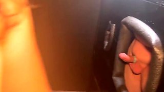 Customer Service Desk: Making Up For Broken Sex Toys - Cliff Media