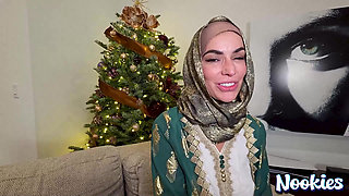Nookies- Venus Valencia's Hijab Seduction