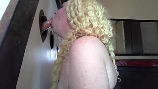 Dirty British Blonde Tried Out the Glory Hole