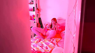 Romanian amateur webcam teen masturbate