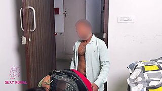 Soft! the Owner of the House Came to the House to Ask for a Feast, the Husband Touched the Man in the Bathroom, Took the Owner's Penis in the Pussy.