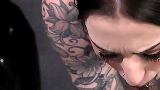 Gloryhole Mik Luv Unemployed but Satisfied