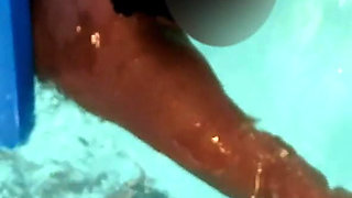 Flashing in the Second Hand Shop 01 & Learning to Swim, Lesson 02