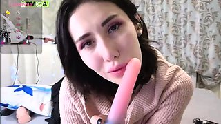 Tattood shemale tranny plays with ass during masturbation