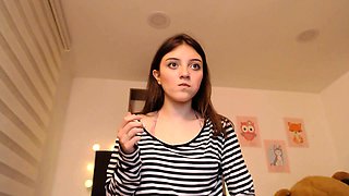 SMALL TIT BRUNETTE TATTOOED TEEN GIRLFRIEND CAUGHT IN SHOWER