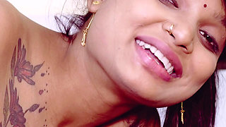 Shanu Pratibha and licked her towards Red