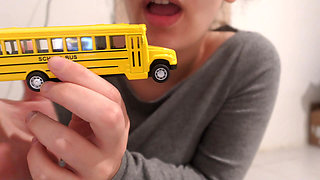 Giantess Stepmom Wants to Eat the Tiny School