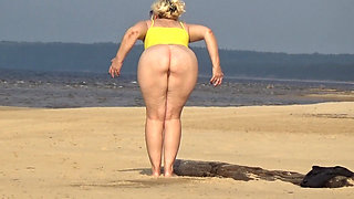Big Ass in Mini Shorts - Walk on Beach.