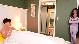 Hardcore big assed busty booty babe sucking and fucking