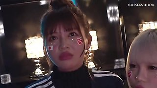 Vrnc-059 Goal! Secret Offside With Beautiful Girl Supporters Outside The Stadium! [miyu/yumi/rei/rin] Ver. Rei & Rin