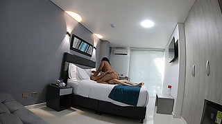 Colombian Brunette Rides A Cock Without A Condom