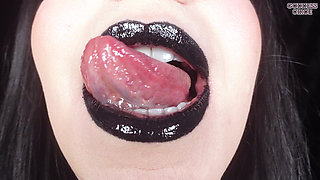 Me in Total Black Makes You Obsessed - Your Dark Queen - Cigar and Black Lipstick