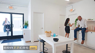 Sugar Baby Calls The Shots Abigaiil Morris Brazzers