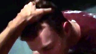 Bareback Amateur Blowjob with a Twink in the Garage
