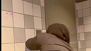 Don’t Come in Here!