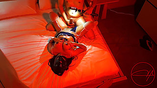 The influencer debuts with a well-endowed man, without a condom and covered in oil until he ejaculates inside her.