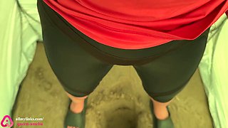 Amelia Queens Outdoor Beach Pissing Compilation