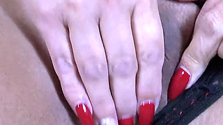 Busty Housewife Tammy Does Her Huge Dildo