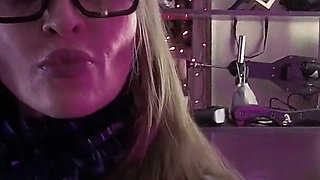Eva Latex Fetish BDSM Mistress Solo Dominatrix Catsuit Rubber Hig Heels Glasses MILF Big Ass Legs Gloves