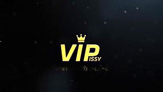VIPissy featuring Vinna Reed and Amanda Hill's peeing lesbians smut