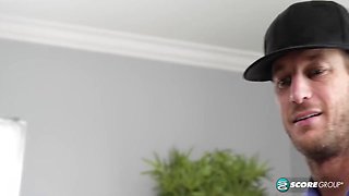 56-year-old Milf Tames Fuck Machine & Delivery Man - Vanessa Videl And Ryan Mclane