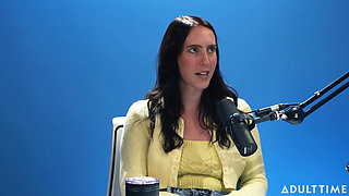 Cadence Lux: Authentic Orgasms & Self-advocacy