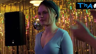 Fie Petersen Milk cans Gig In Molten Young Thing